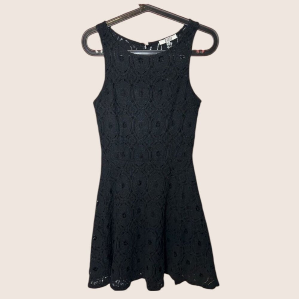 🖤 BB DAKOTA RENLEY LACE FIT & FLARE TANK DRESS LACE BLACK SIZE 4 - Picture 2 of 5